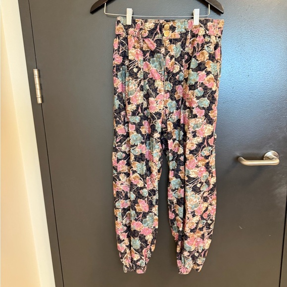 Anthropologie S Floral corduroy “Anisa” joggers. EUC - Picture 12 of 13